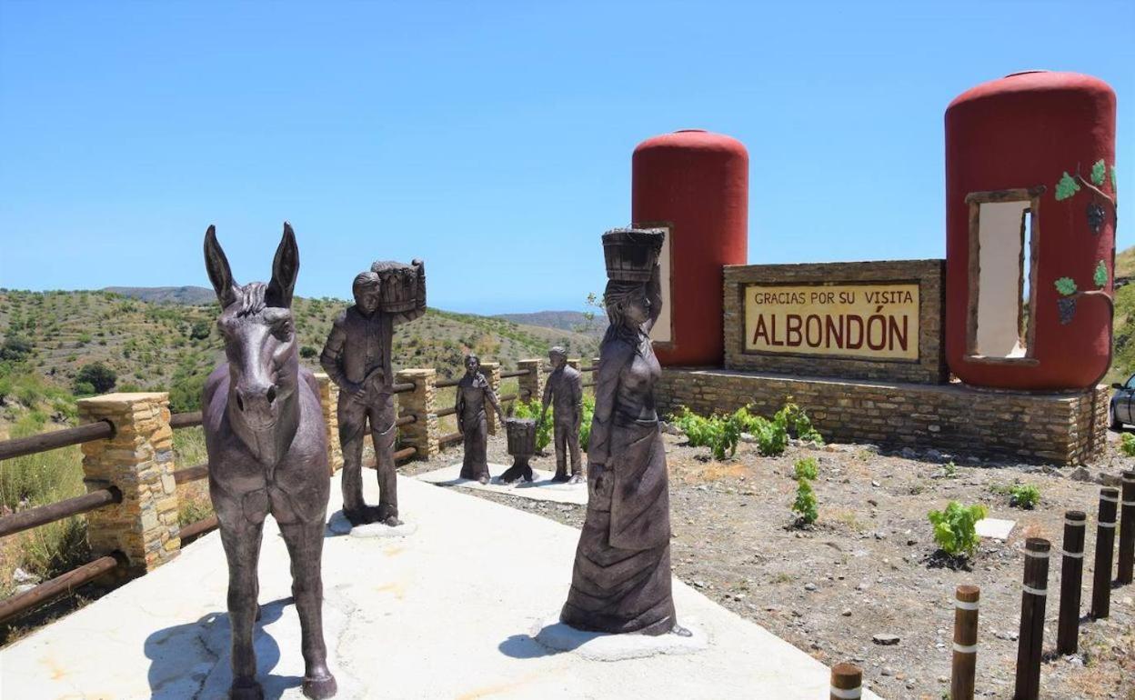 Cortijo Blanco *